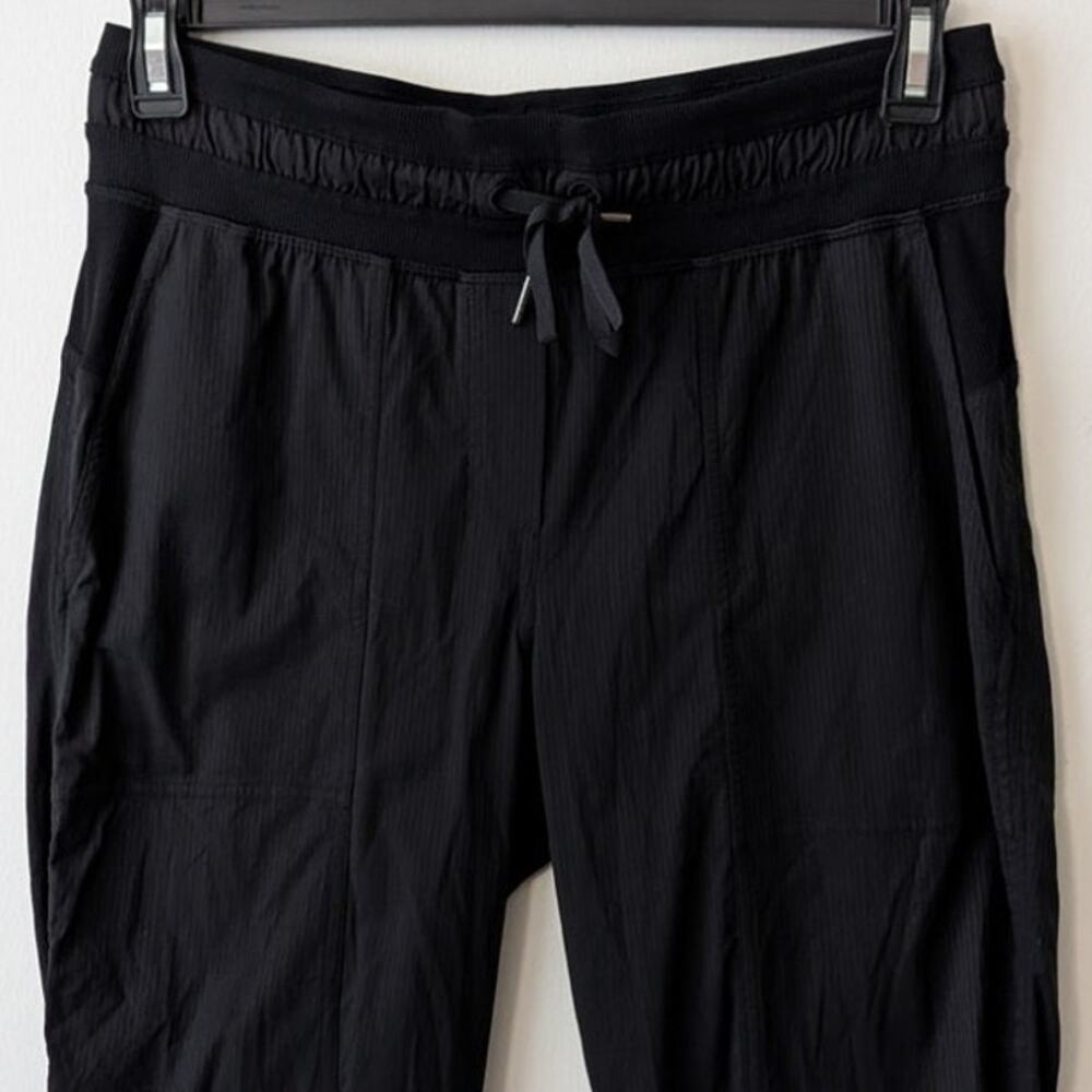 lululemon dance studio crop pants - Picture 2 of 5